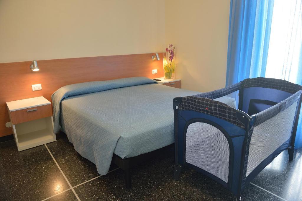 Hotel Guya Вараце Стая снимка