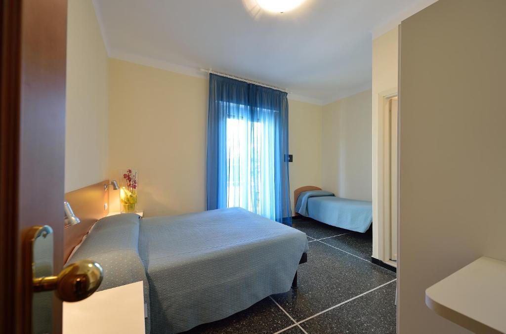 Hotel Guya Вараце Стая снимка